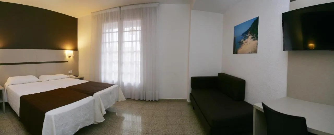 Hotel La Carolina Lloret de Mar