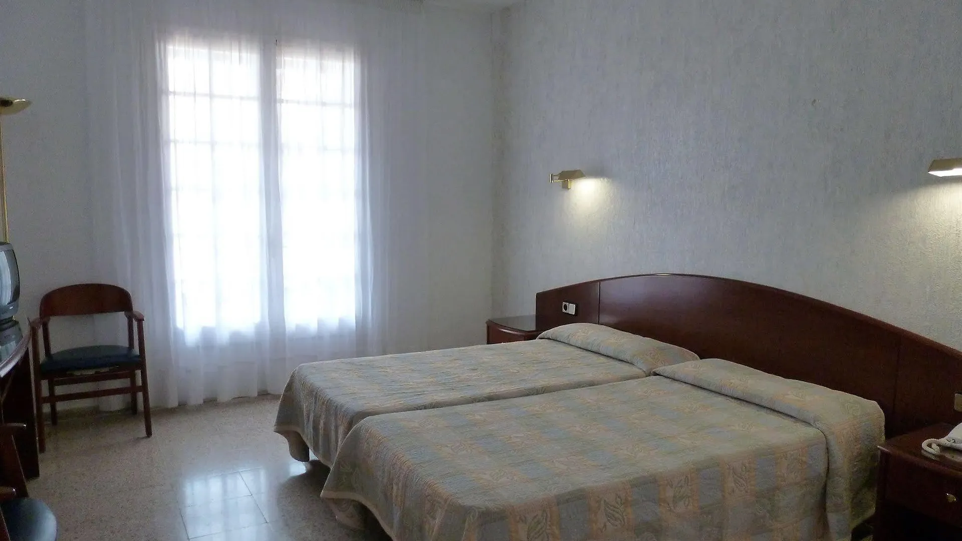 Hotel La Carolina Lloret de Mar