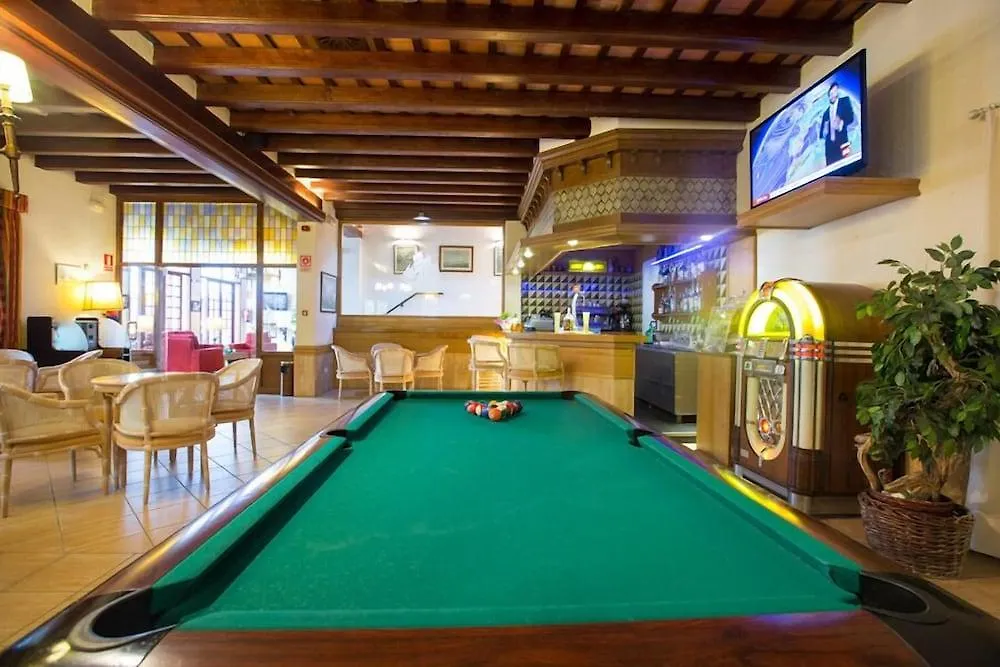 Hotel La Carolina Lloret de Mar